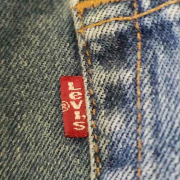 ❤ VINTAGE | 90s Levi's 501 Button Fly Jeans Medium Wash - Picture 8 of 12